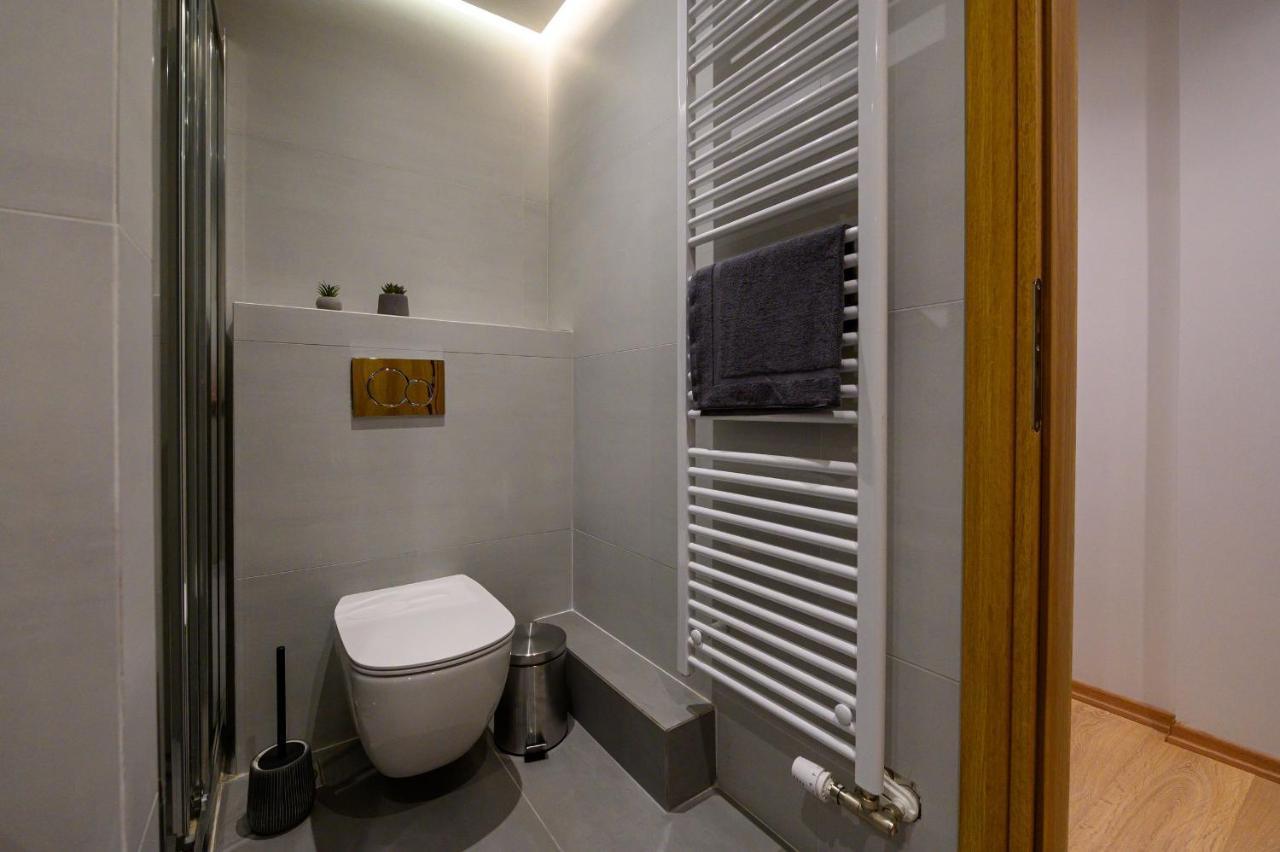Plato 88 Apartment Kalamata Exterior foto
