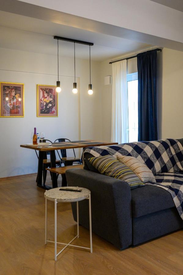Plato 88 Apartment Kalamata Exterior foto